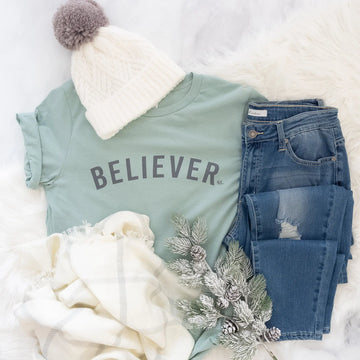 Believer Graphic Tee Short Sleeves in Light Mint Green Never Lose Hope Designs